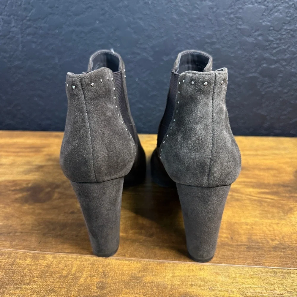 Lauren Ralph Lauren 11424 F16 Grey Suede Studded Ankle Booties Womens 9.5B